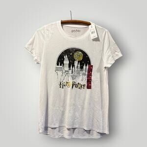 Harry Potter Tshirt NWT Women's Size XL Hogwarts Full Moon